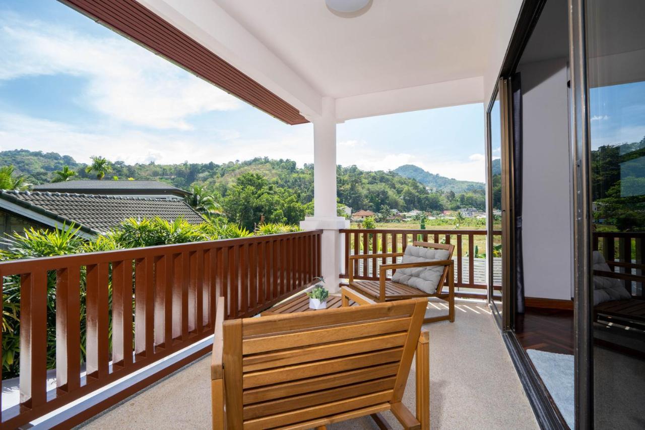 Villa Amaya, 2 Story Tropical Oasis With Hills View & Pool, Kamala Beach