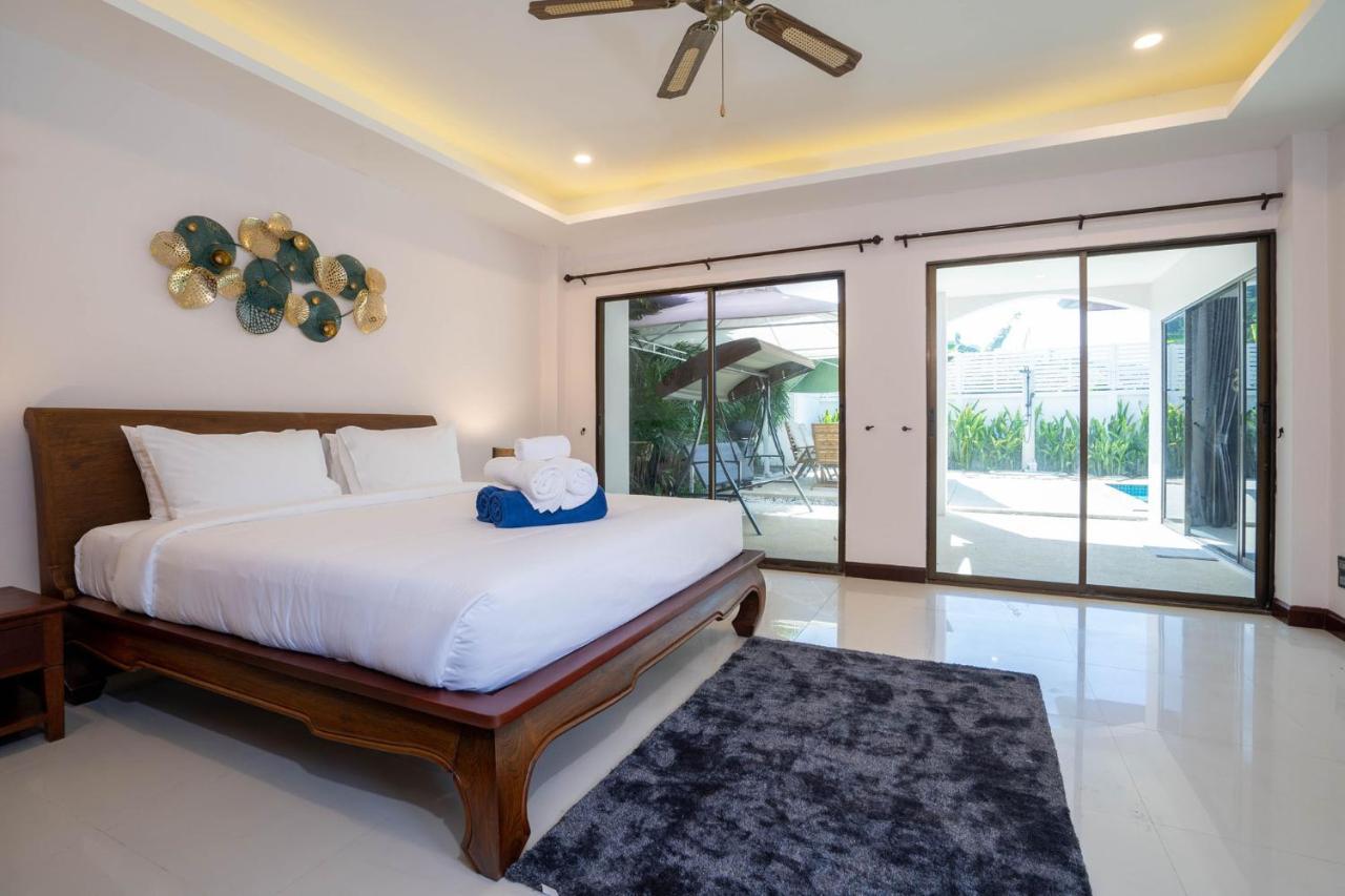 Amaya, 2 Story Tropical Oasis With Hills View & Pool, Villa