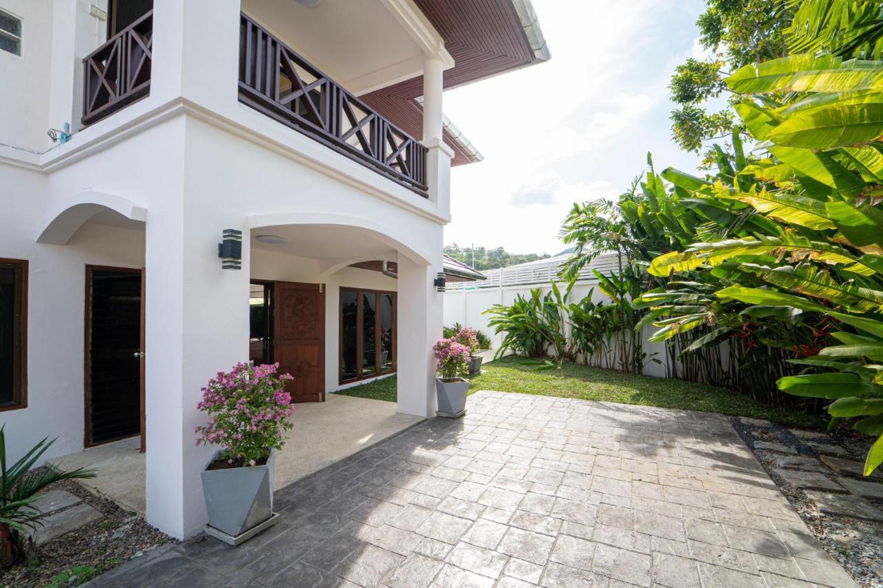 Villa Amaya, 2 Story Tropical Oasis With Hills View & Pool, Kamala Beach