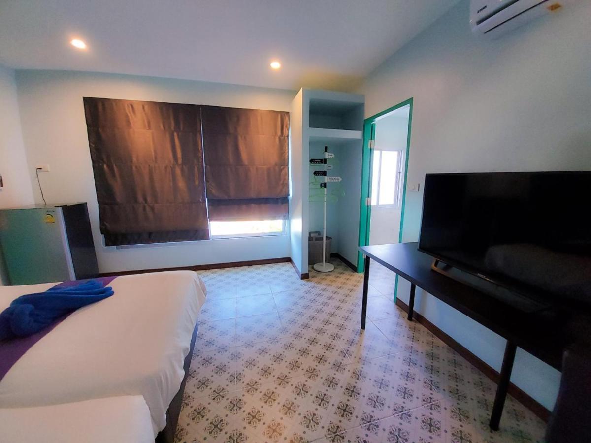 2 Hotel 2*