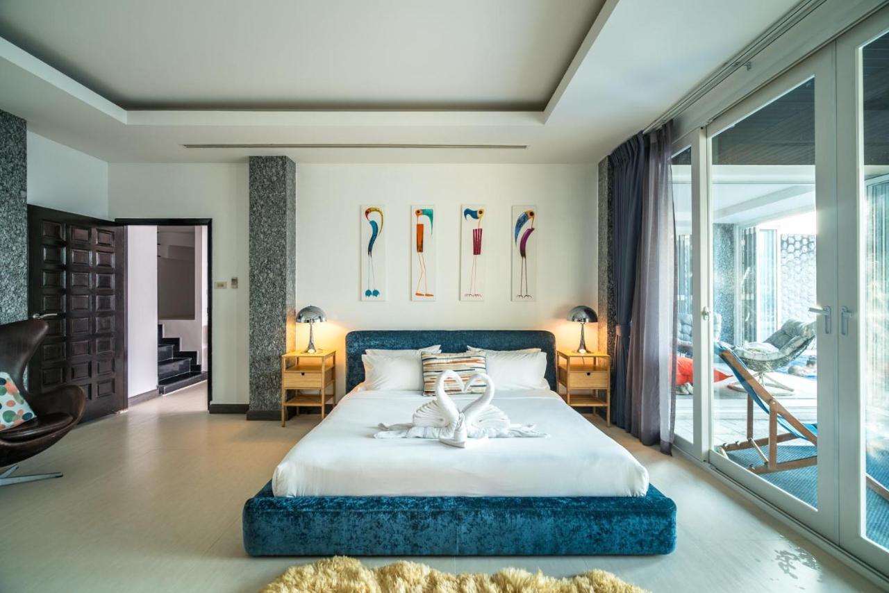 Chill Out - Sea View Pool Villa Patong