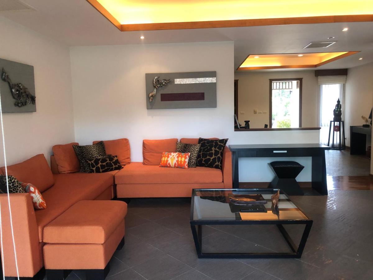 Phuket 2-bedrooms 403m2 Private Poolside Xl-family