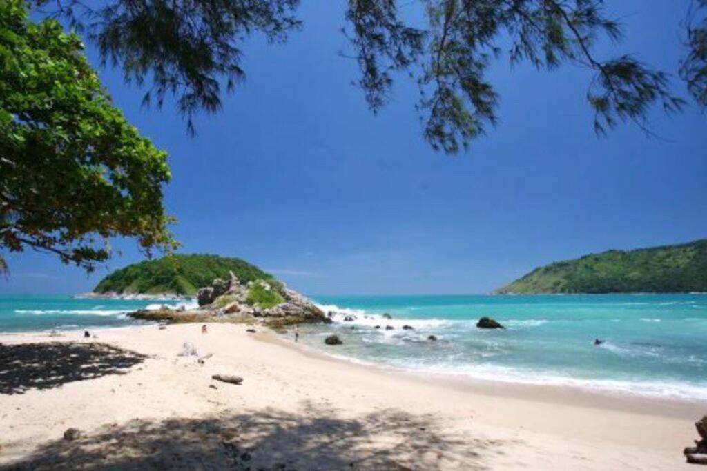 Nai Harn 4 Bedroom Pool Villa, Rawai, Villa *