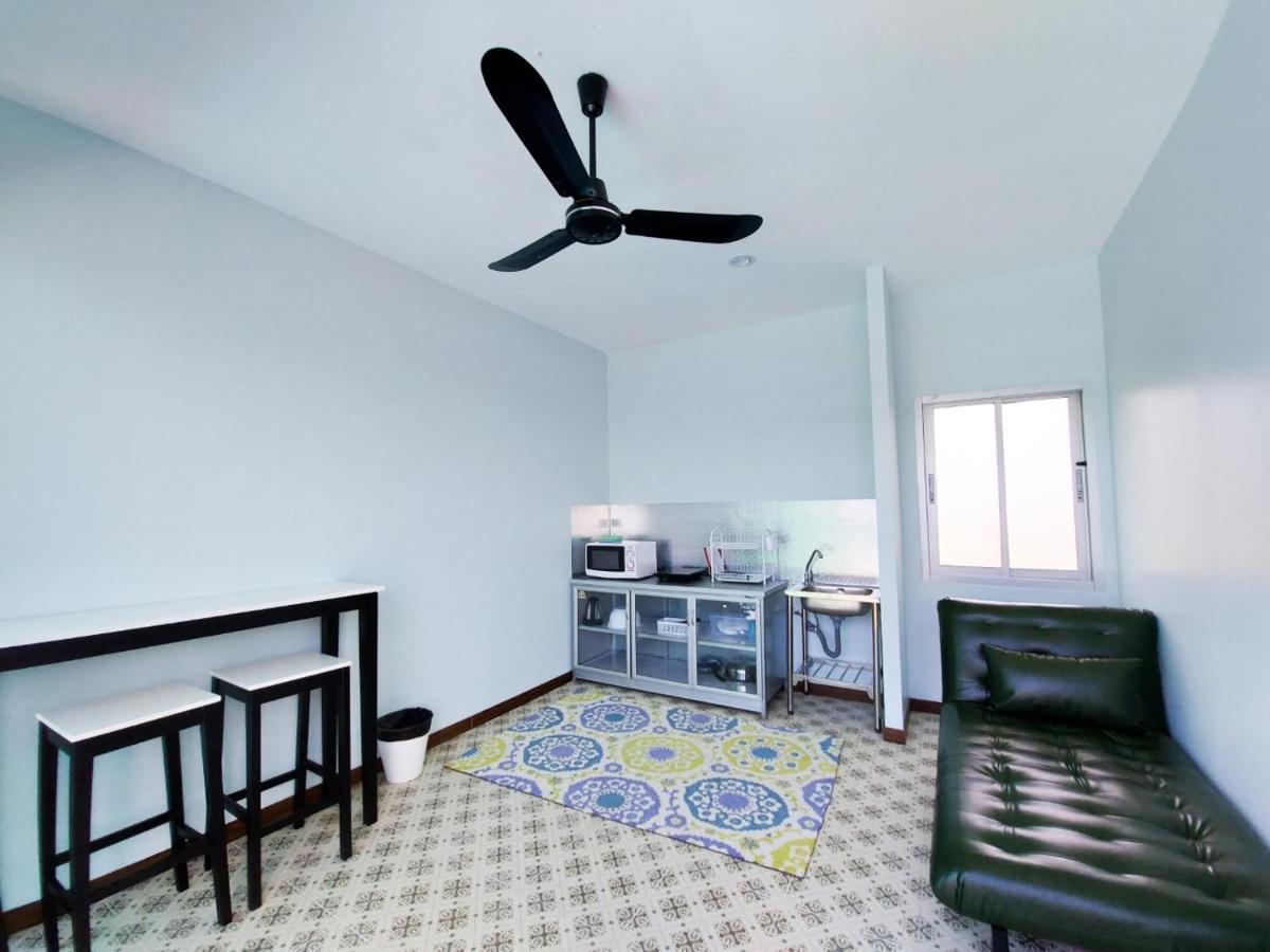 2 Hotel Chalong