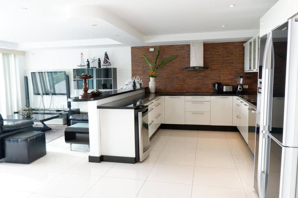 Kata Ocean View Condominium, Seaview & Luxury K12 *