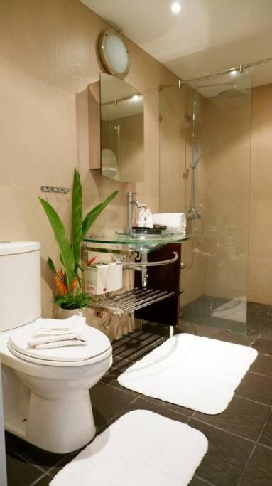 Kata Ocean View Condominium, Seaview & Luxury K12
