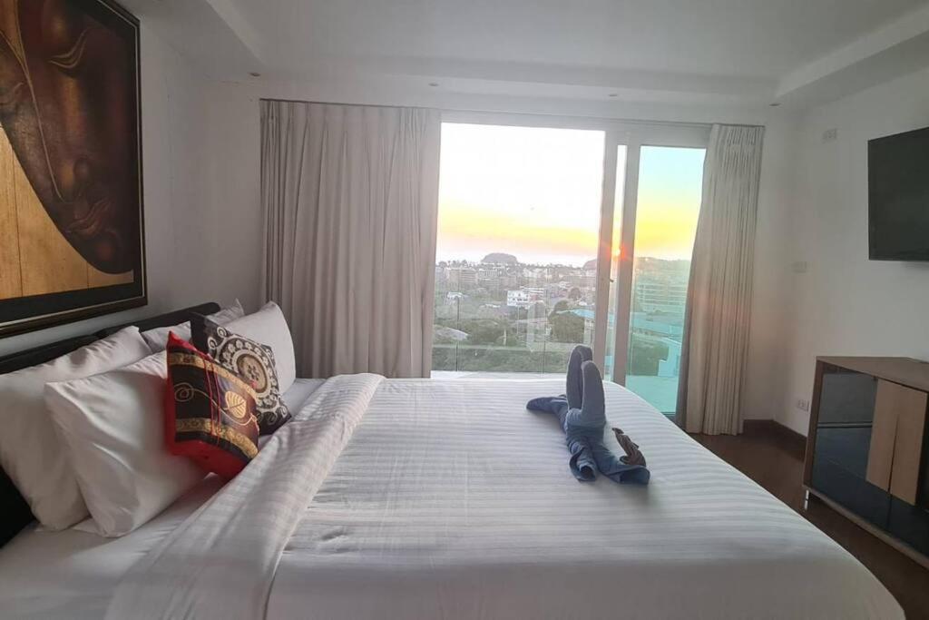 Kata Ocean View Condominium, Seaview & Luxury K12 Apartment