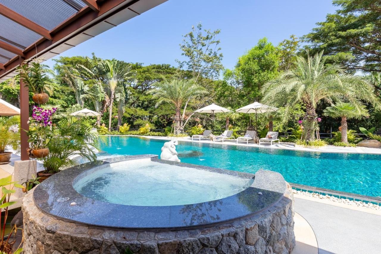 Carlos, Luxury 7 Bdr Private Pool Villa, Baan Bua Nai Harn, Phuket * Rawai