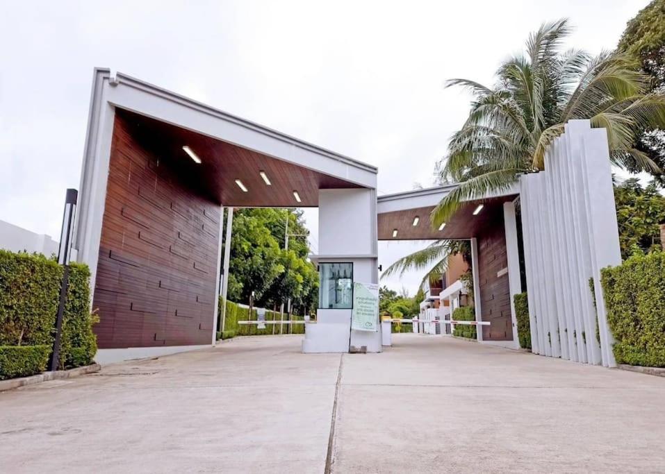 Villa Maia House L 3br 3ba L Naiyang Beach L Hkt Airport Phuket