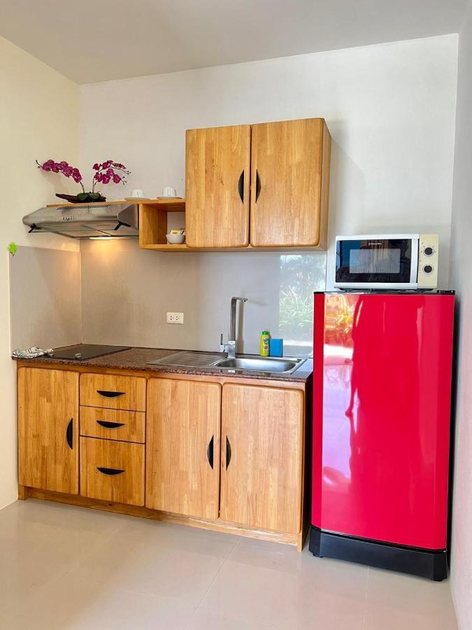 Mountain Seaview Luxury Aparthotel 3*