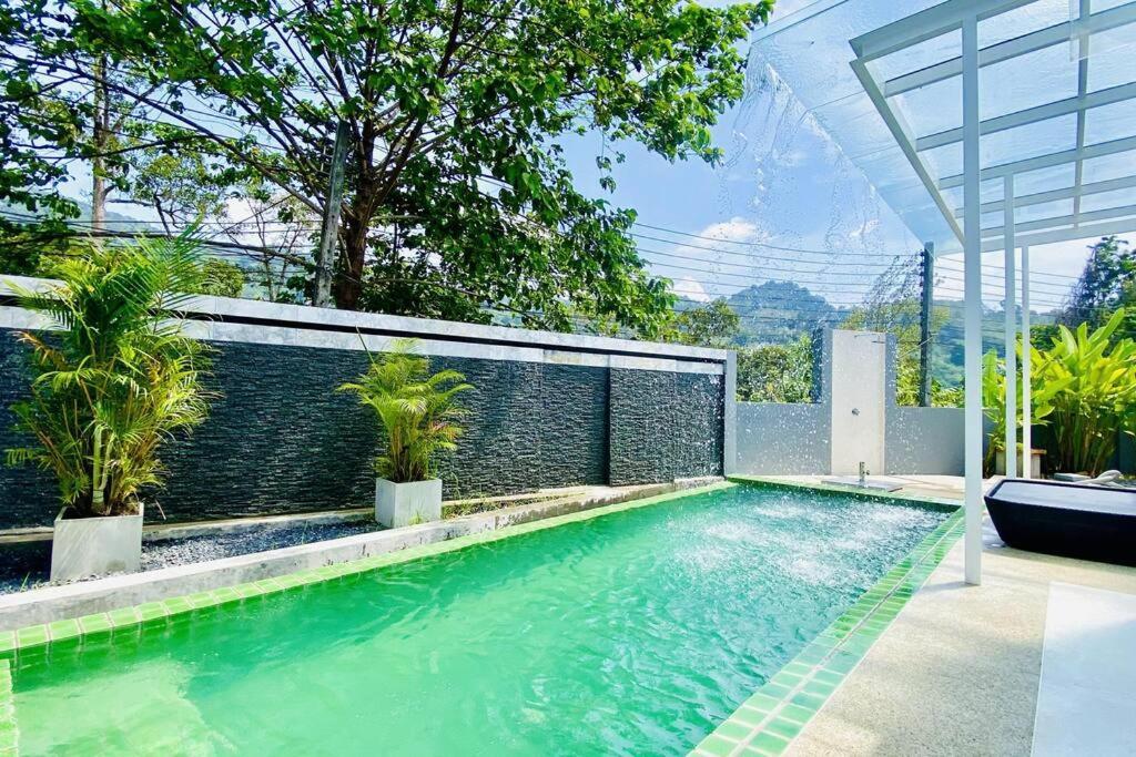 2bdr Pool 卡马拉山景泳池别墅 * Strand Kamala