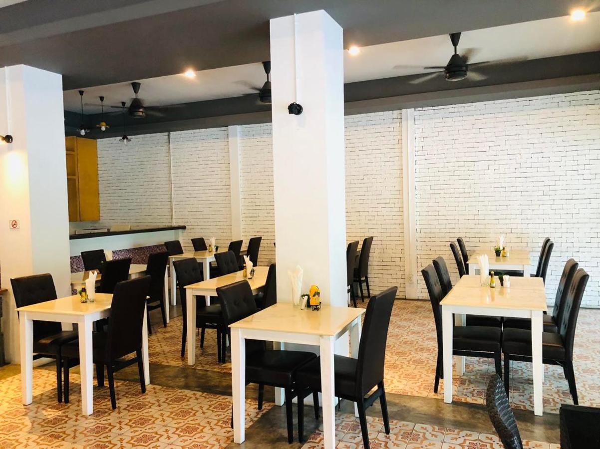 Hotel The Rubber Phuket 4*