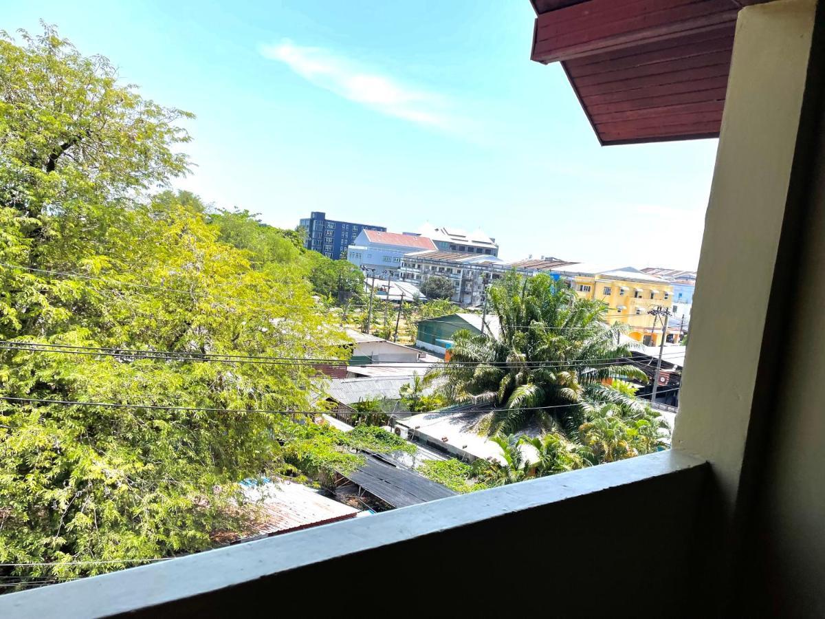 Hotel Nawaporn Place 2*