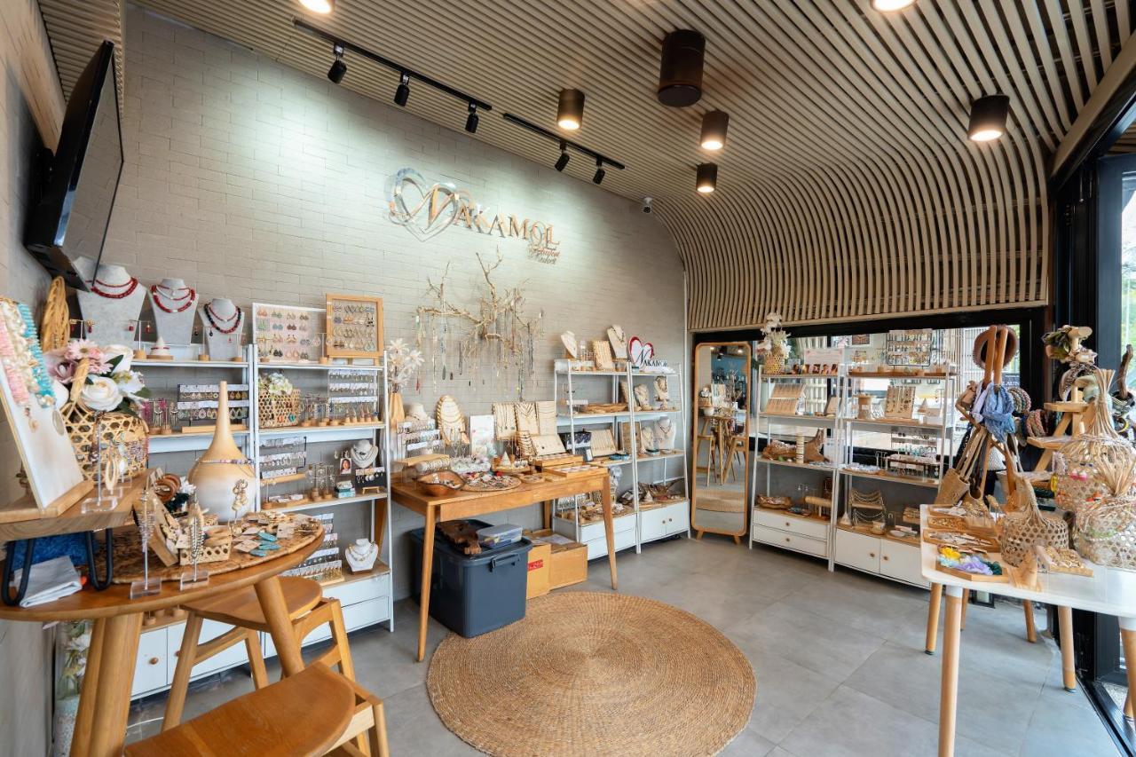 Signature Boutique Patong