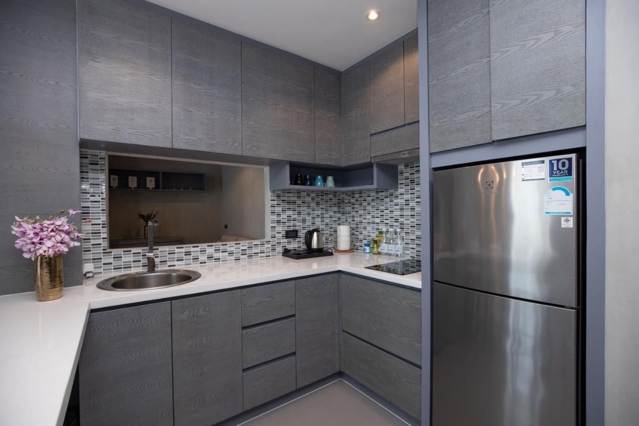 Citygate 2br Pool View B707-8 Pantai Kamala