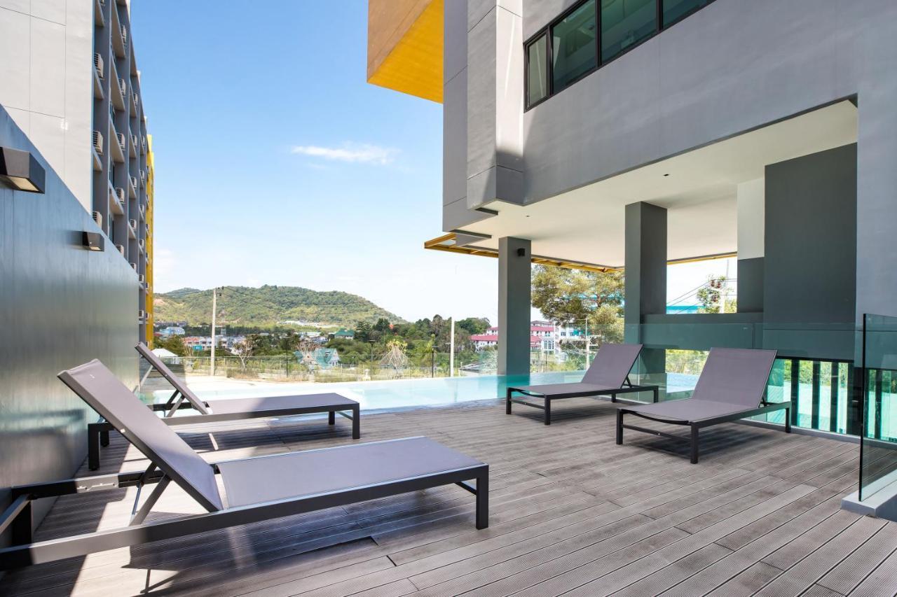 Hill View 2br A616 D *