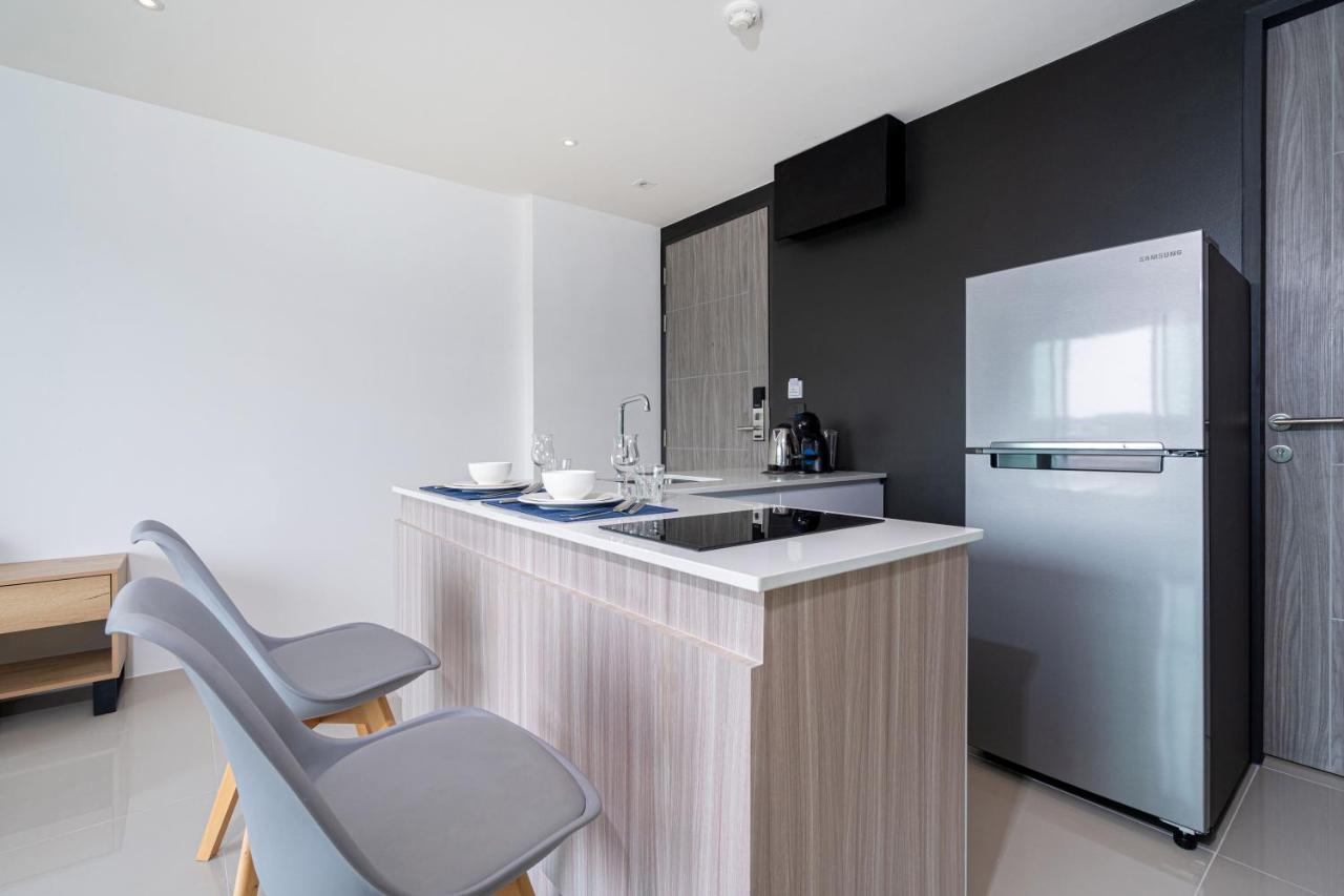 Hill View 2br A616 D Apartment