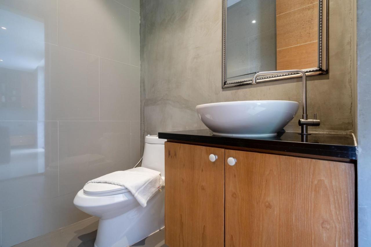 Natural Touch A3 * Kamala Beach