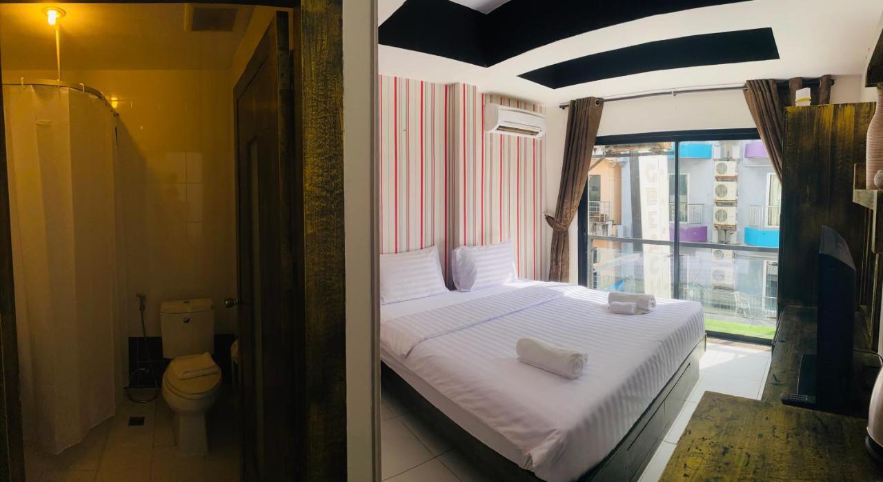 Beachwalk 3* Patong