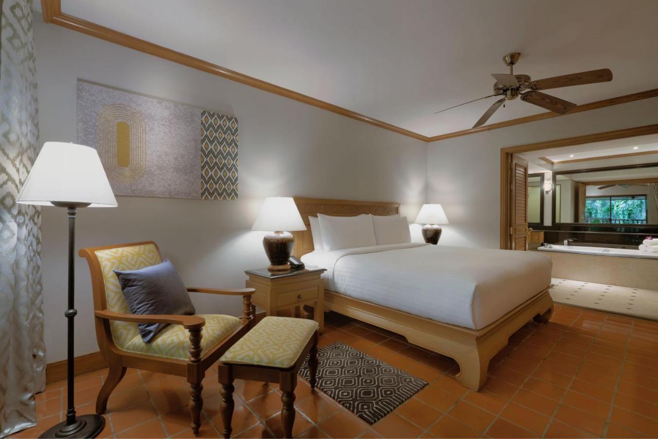 Marriott's Phuket Beach Club Hotel 5*