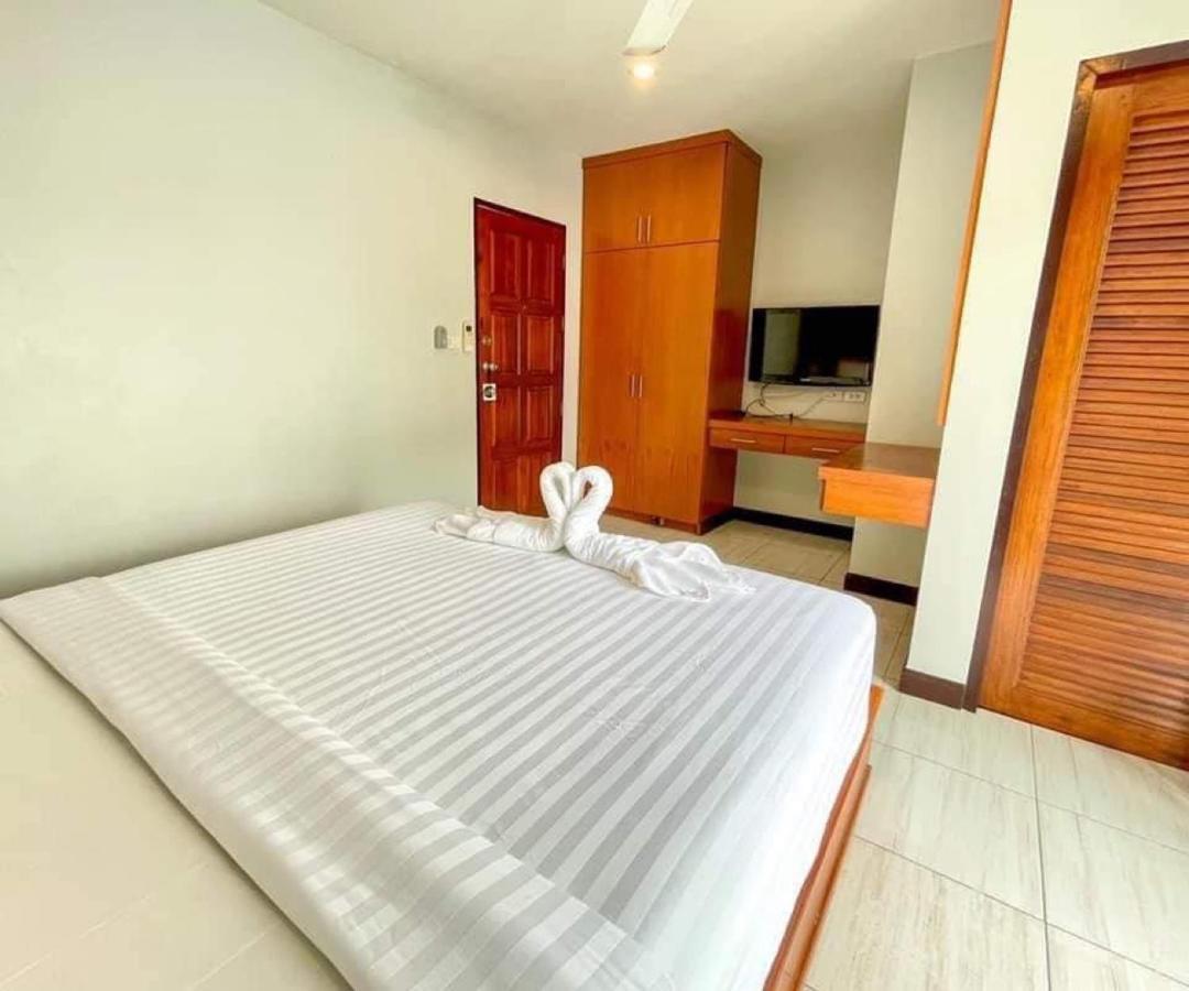 Twenty Two House Guest house *