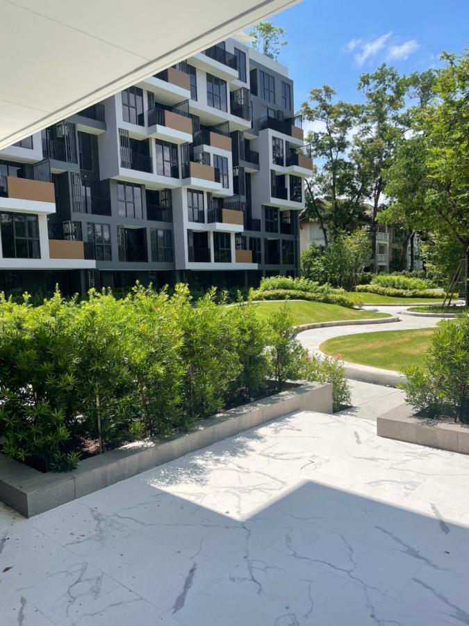 Apartment Modern Golf Course View In Sky Park Laguna