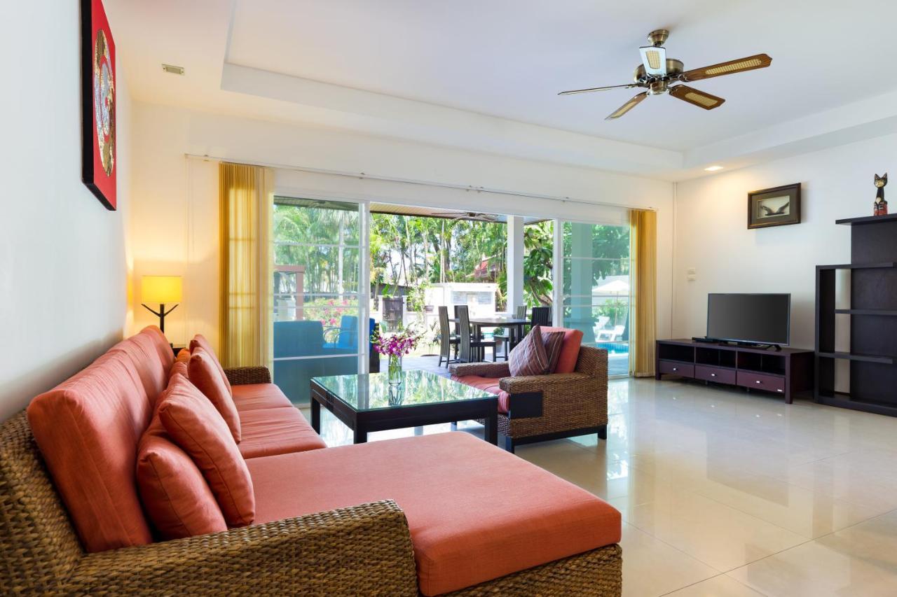3br Barnabe With Lush Garden *
