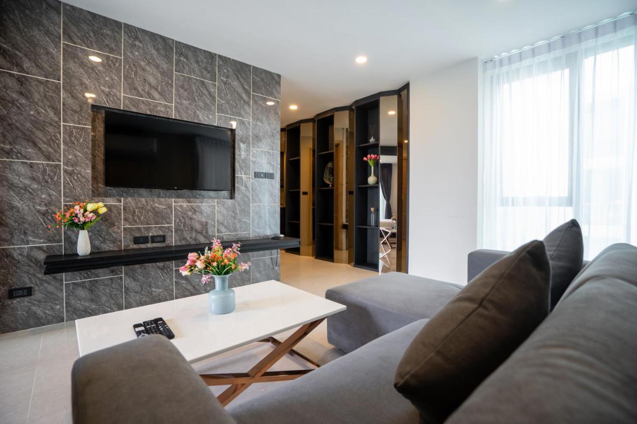 Luxury 1br Viva D502 Apartment *