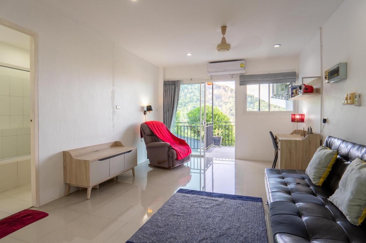 Nap Dau Crown Private Pool Phuket Villa