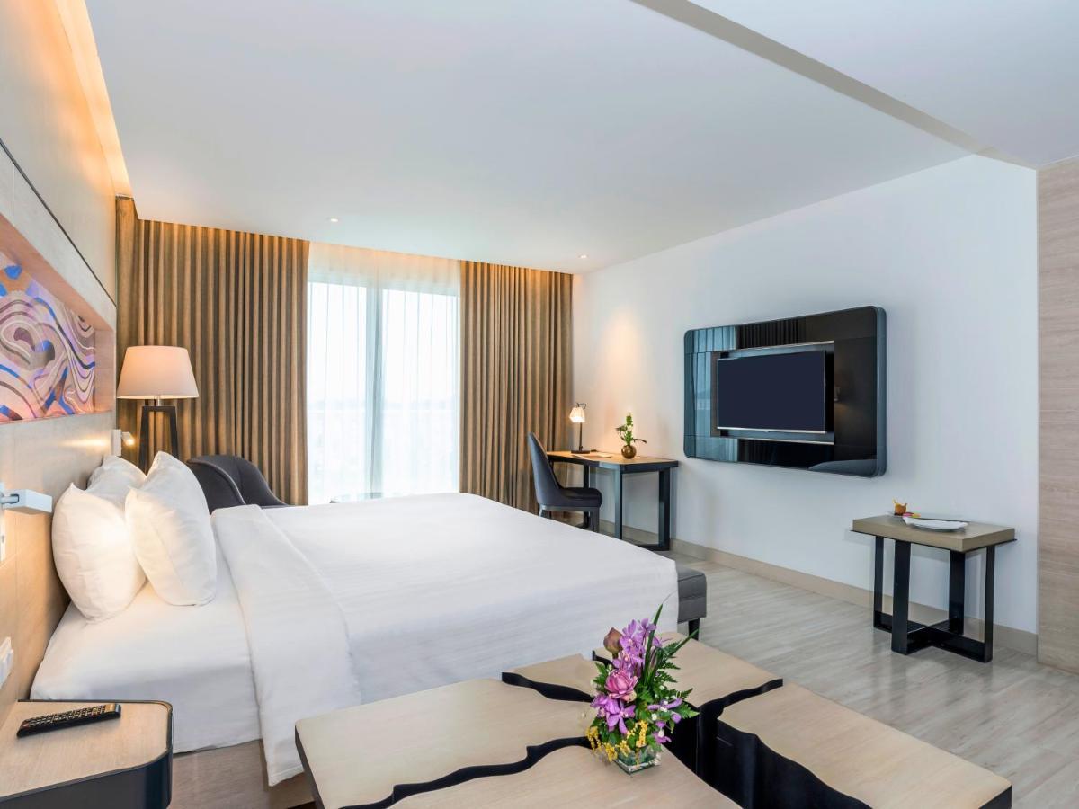 Hotel Novotel Phokeethra 5*
