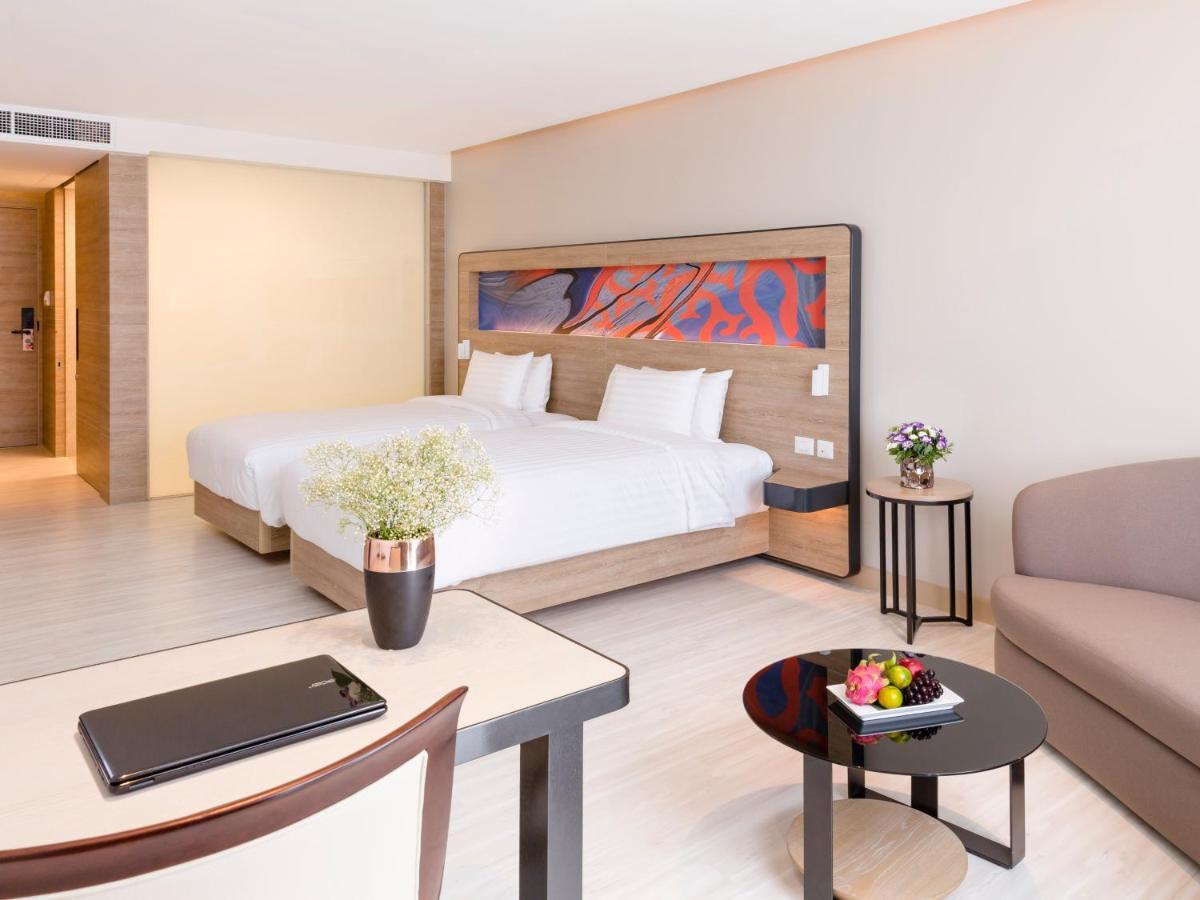 Novotel Phokeethra Hotel 5*