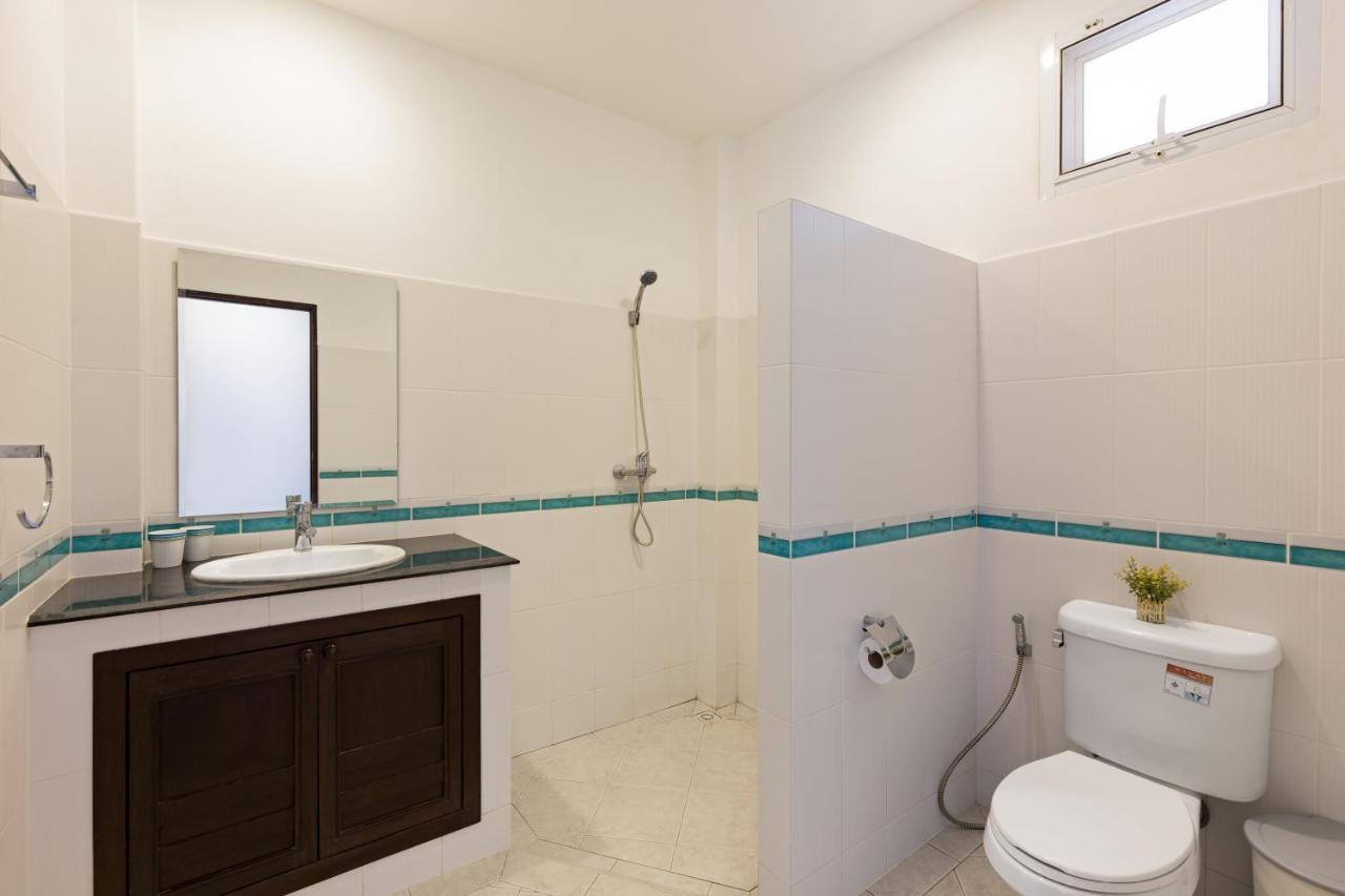 3br Barnabe With Lush Garden *
