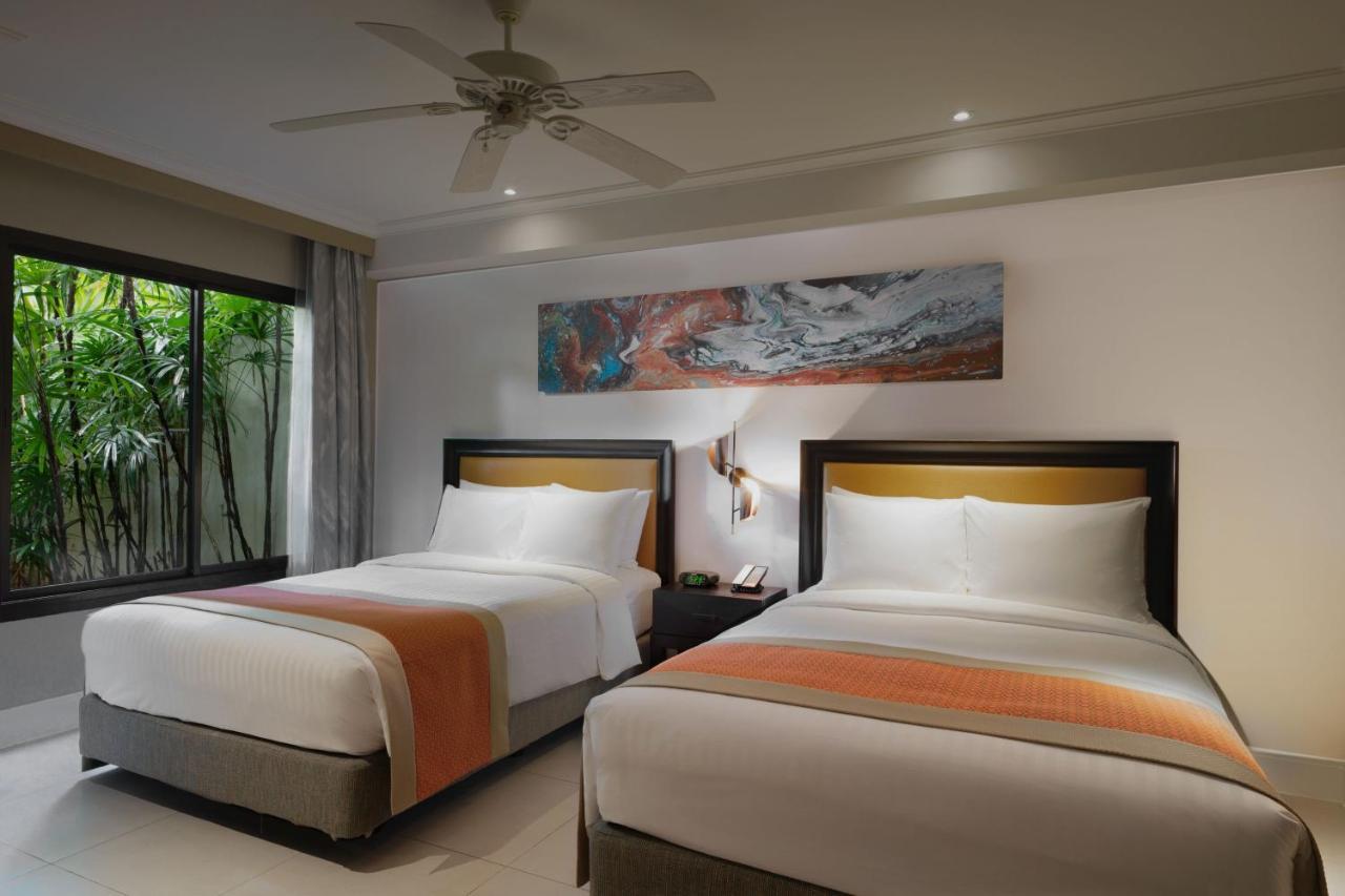 Hotel Marriott's - Phuket 5*