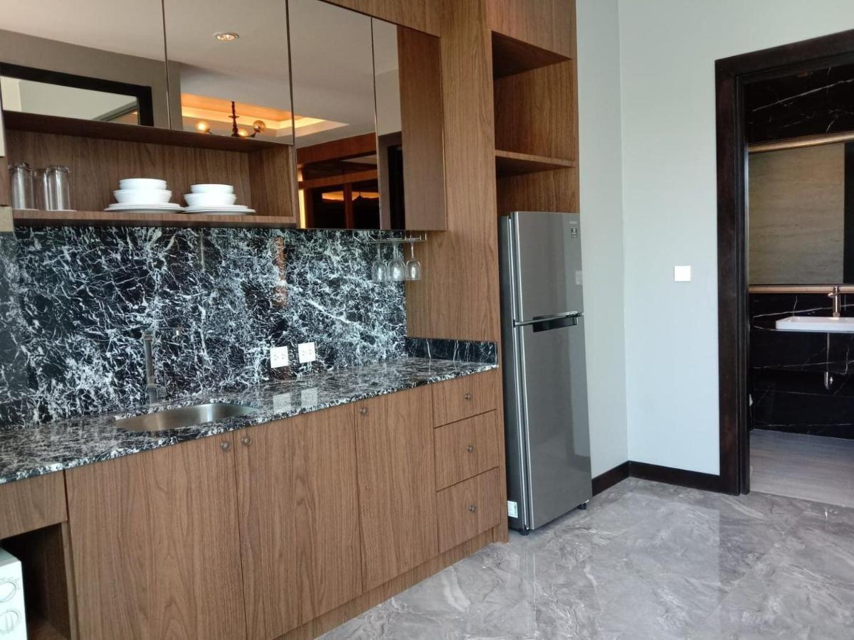 Villa 2 Bed Luxury Pool Sleeps 6