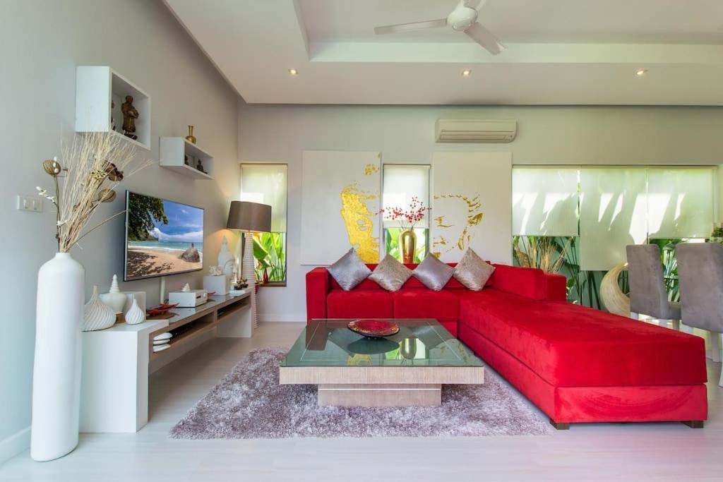 Villa Magnificent 2br Isawan With Salt Pool