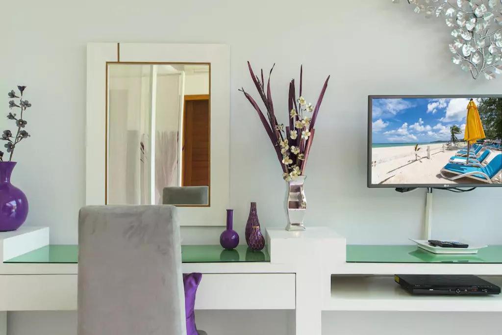 Magnificent 2br Isawan With Salt Pool