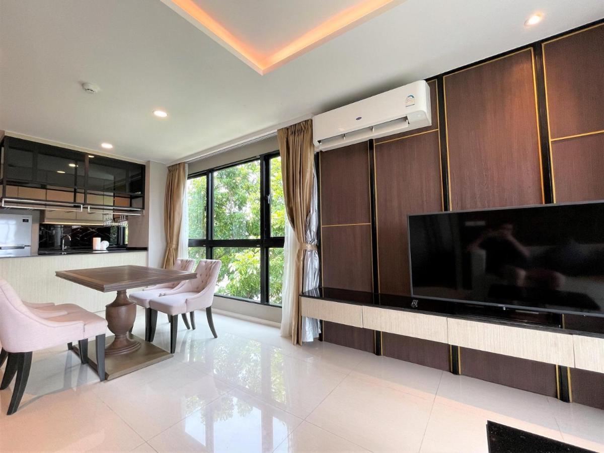 Luxury Sea View At Panora By Lofty