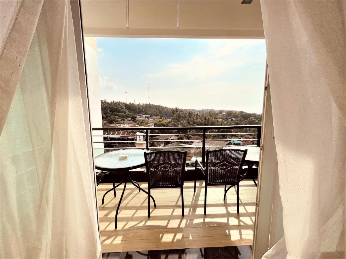 Sea And Sky By Lofty Apartment Karon