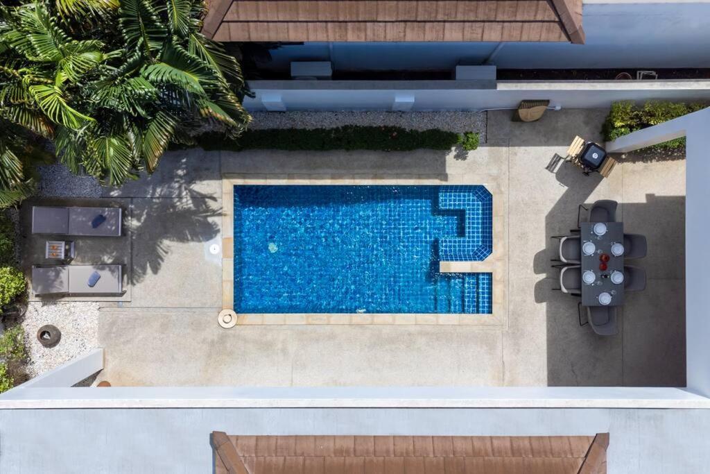 Oriental 3br Private Pool *
