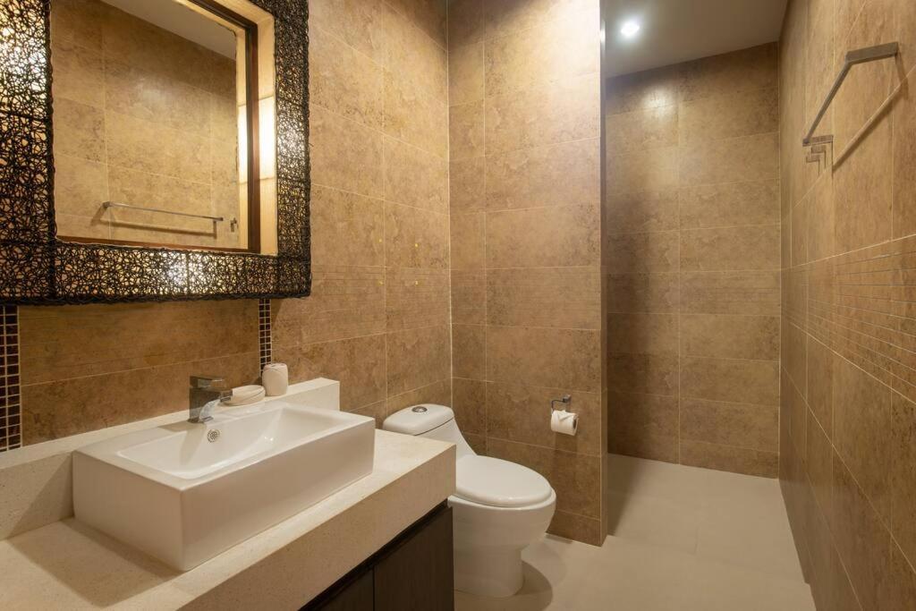 Oriental 3br Private Pool *