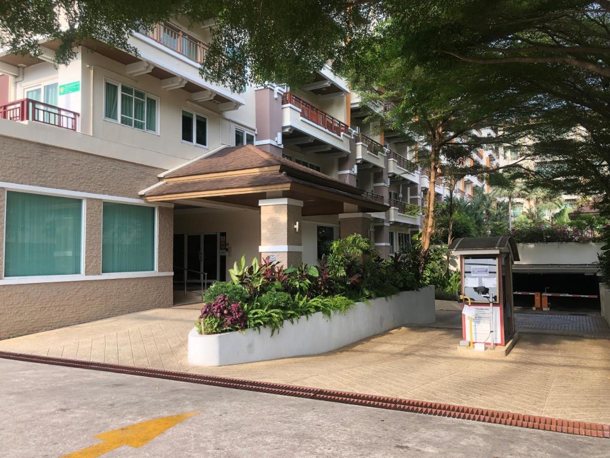 Phuket Location Pool View Apartment *