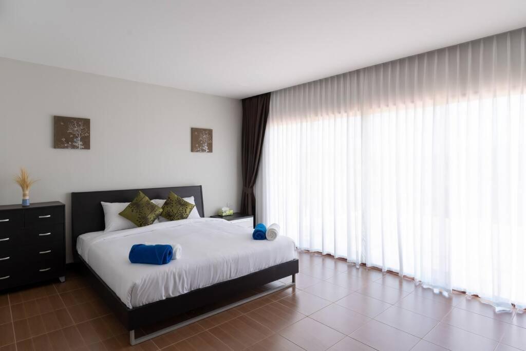 East 4, бассейн, 3 спальни By Ibg Villa Phuket