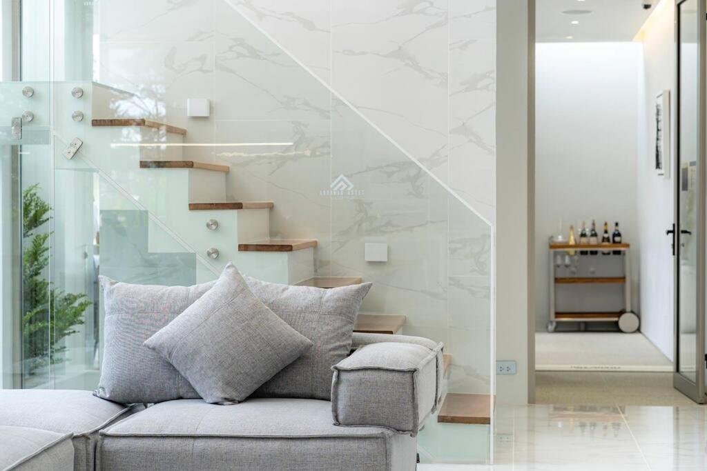Villa The By Andaman Phuket