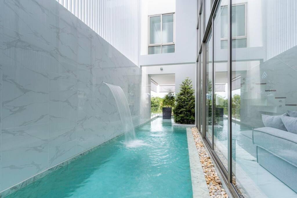 Villa The By Andaman Phuket