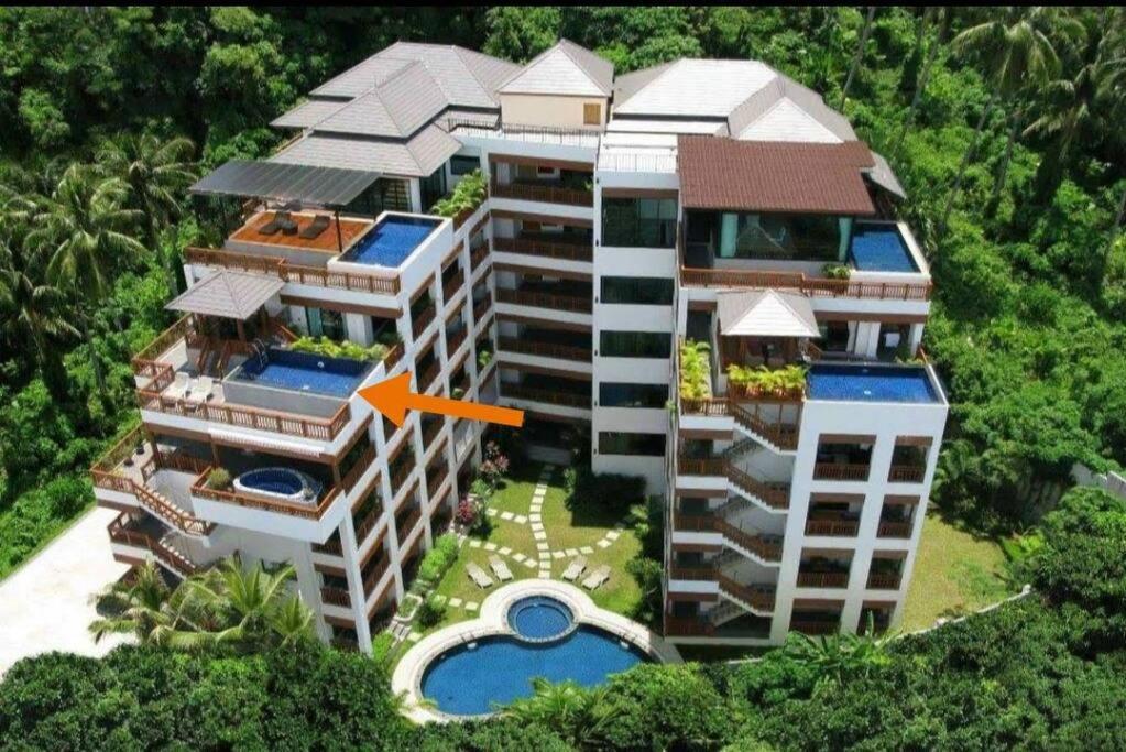 Private Pool With 2 Bedrooms Apartment Strand Surin