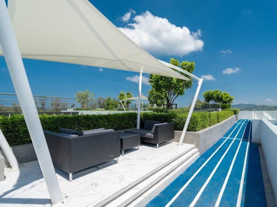 Apartment Bangtao , Laguna , 5 Minutes From The Bench, 2 Bedroom