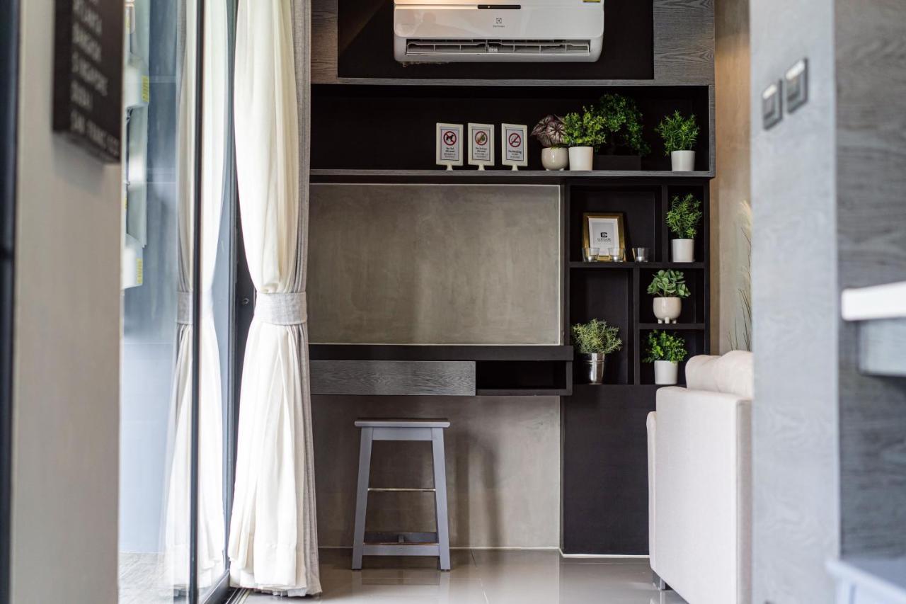 Citygate 1br Deluxe Pool View P302