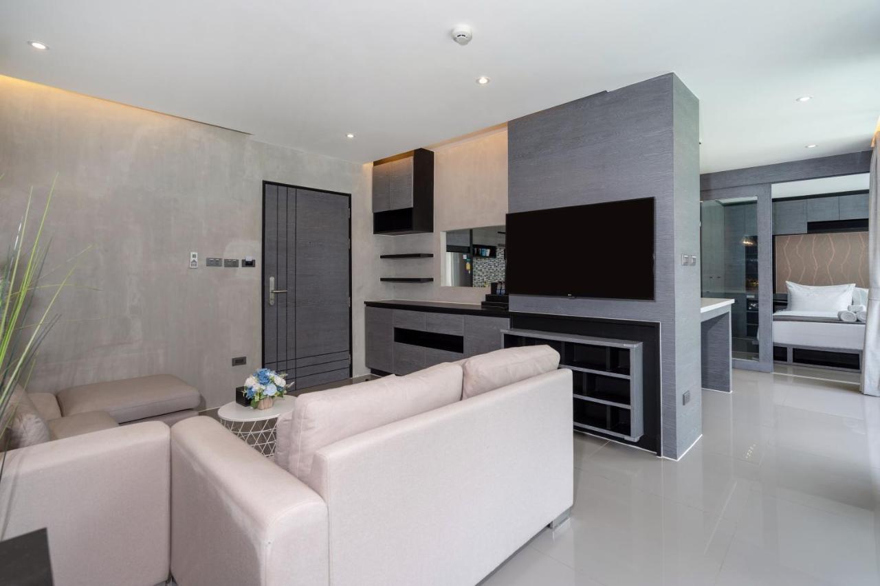 Citygate 1br Deluxe Pool View P402 *