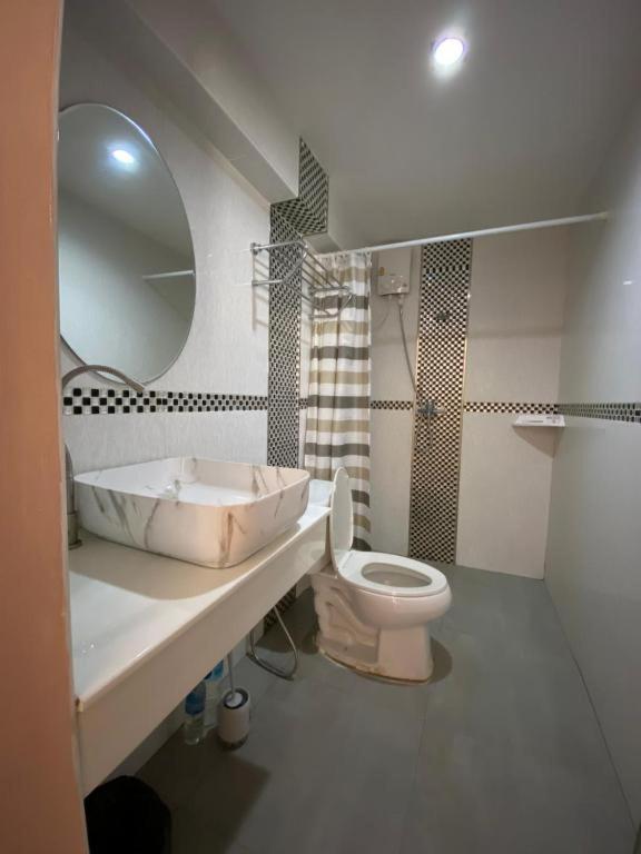 Elite Hotel 4*