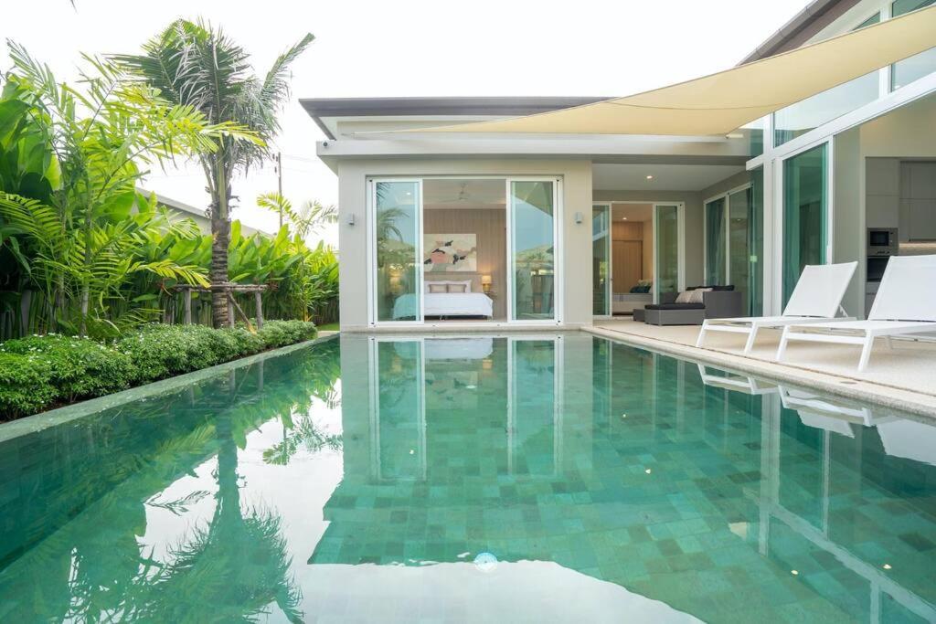 Peykaa Estate Pool By Hcr Phuket